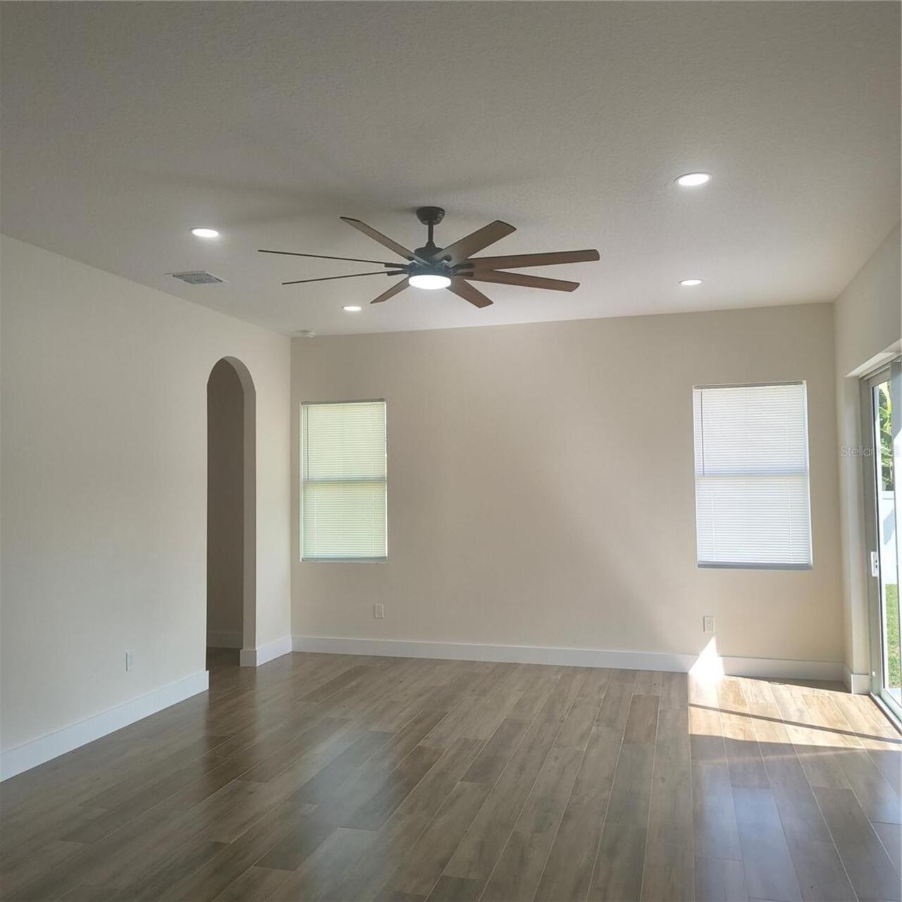 Listing Photo 6