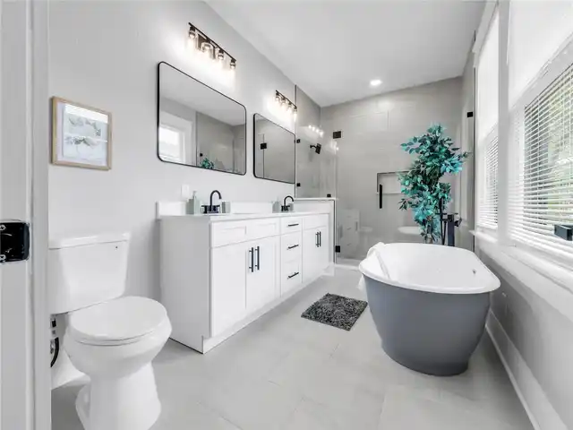 Listing Photo 21