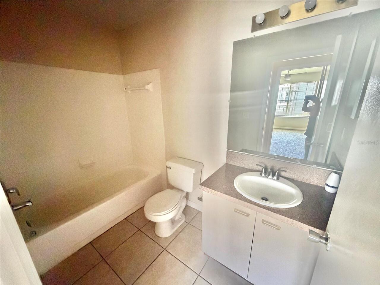Listing Photo 14