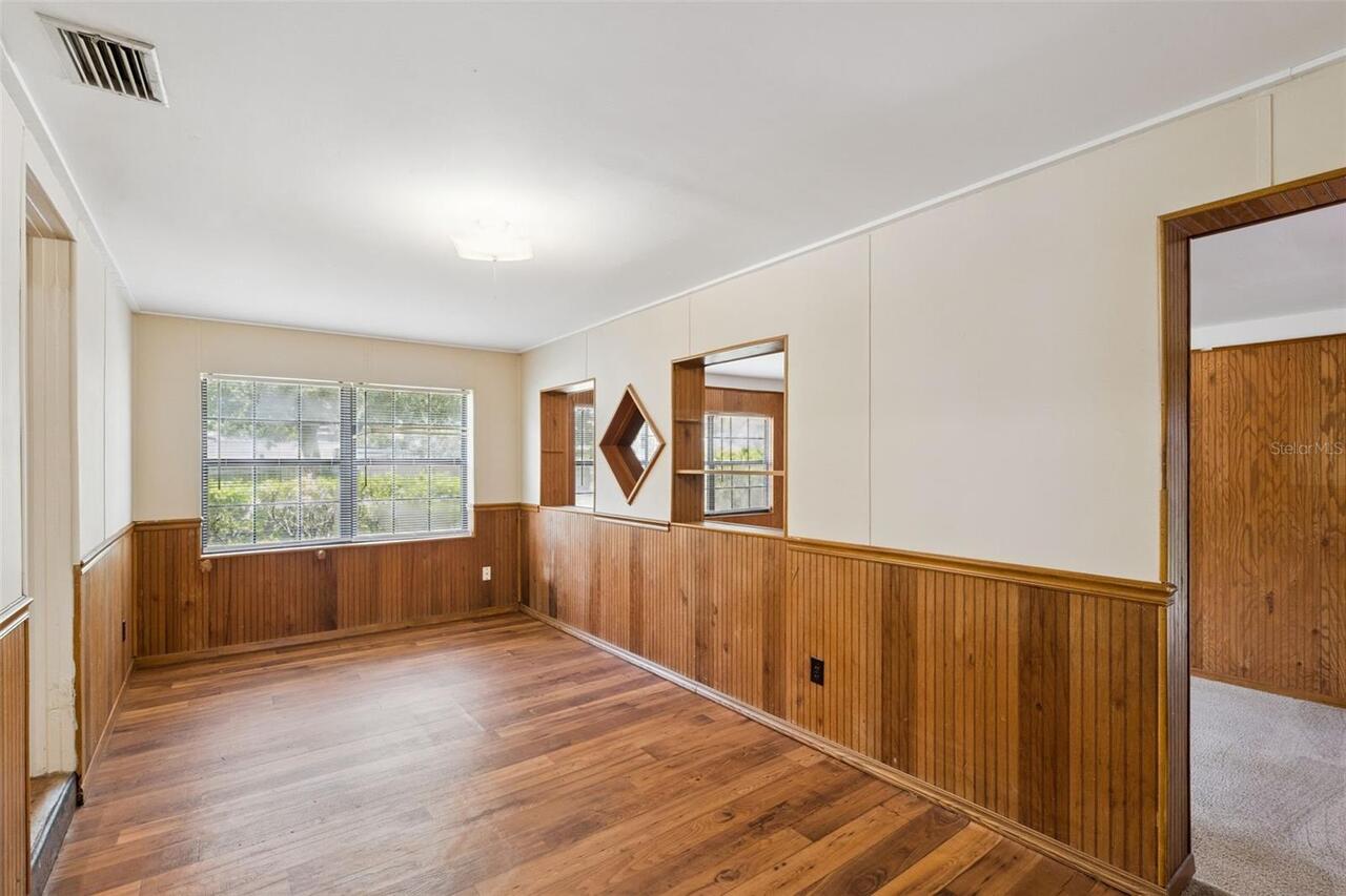 Listing Photo 7