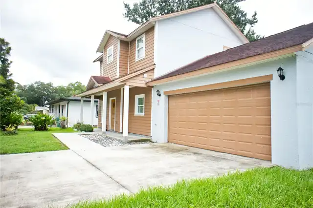 Listing Photo 9