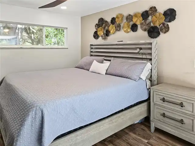 Listing Photo 31