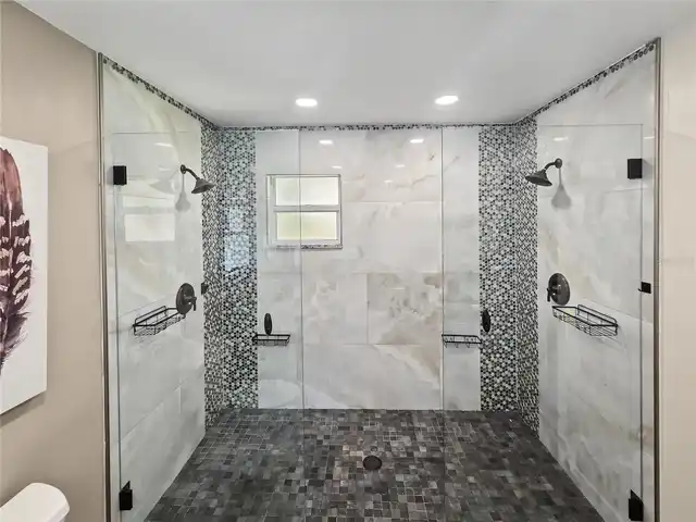 Listing Photo 34