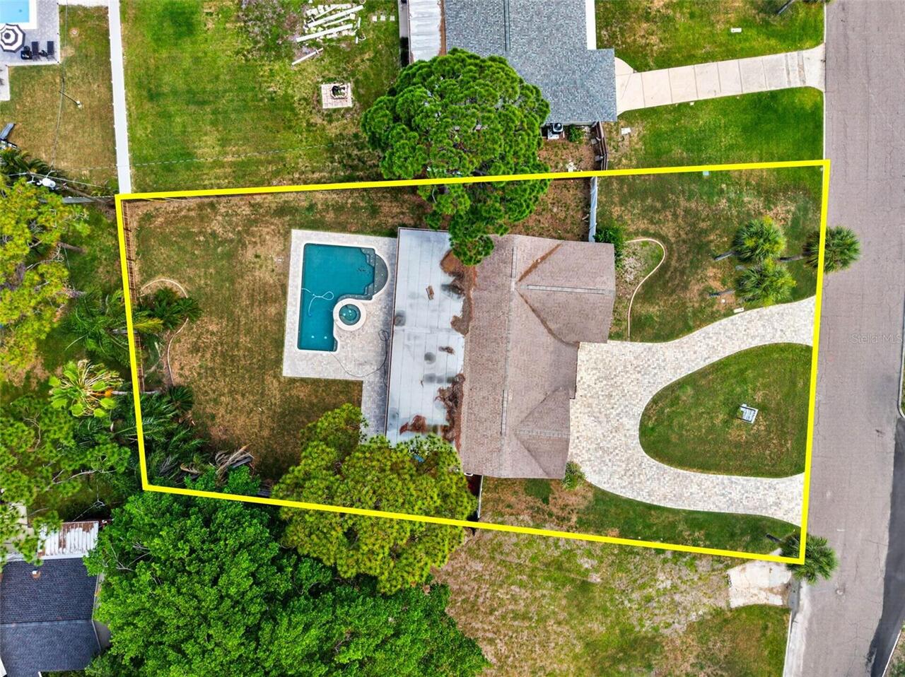 Listing Photo 11