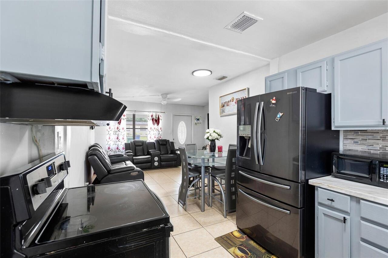 Listing Photo 17