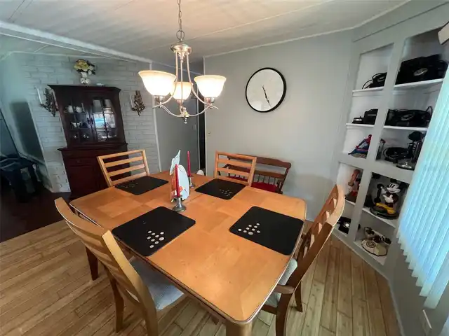 Listing Photo 15
