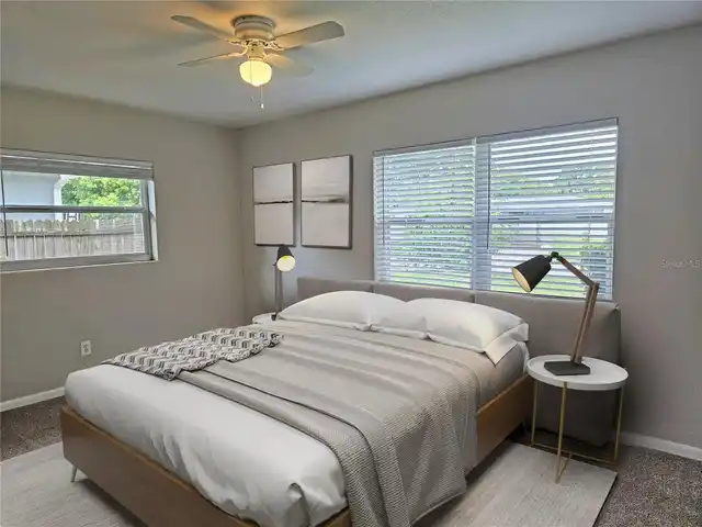 Listing Photo 11