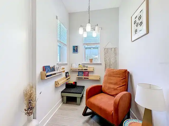 Listing Photo 16
