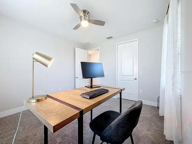 Listing Photo 19