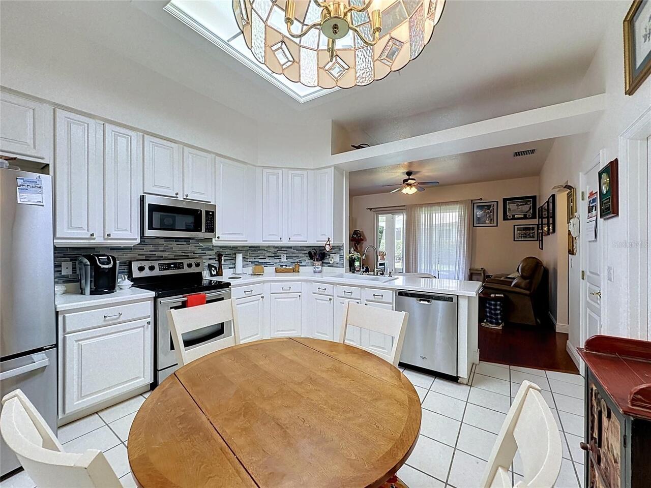 Listing Photo 15