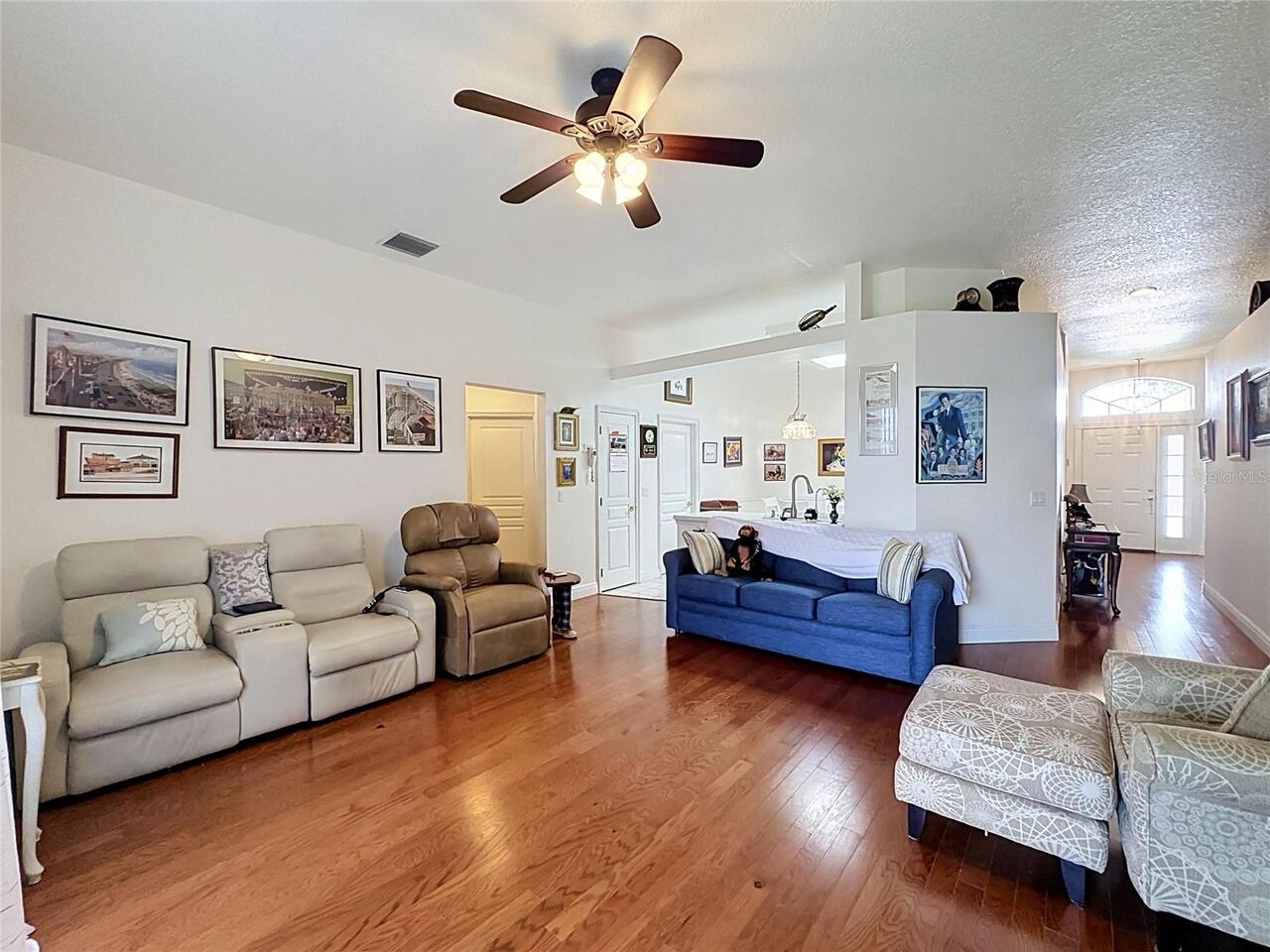 Listing Photo 19