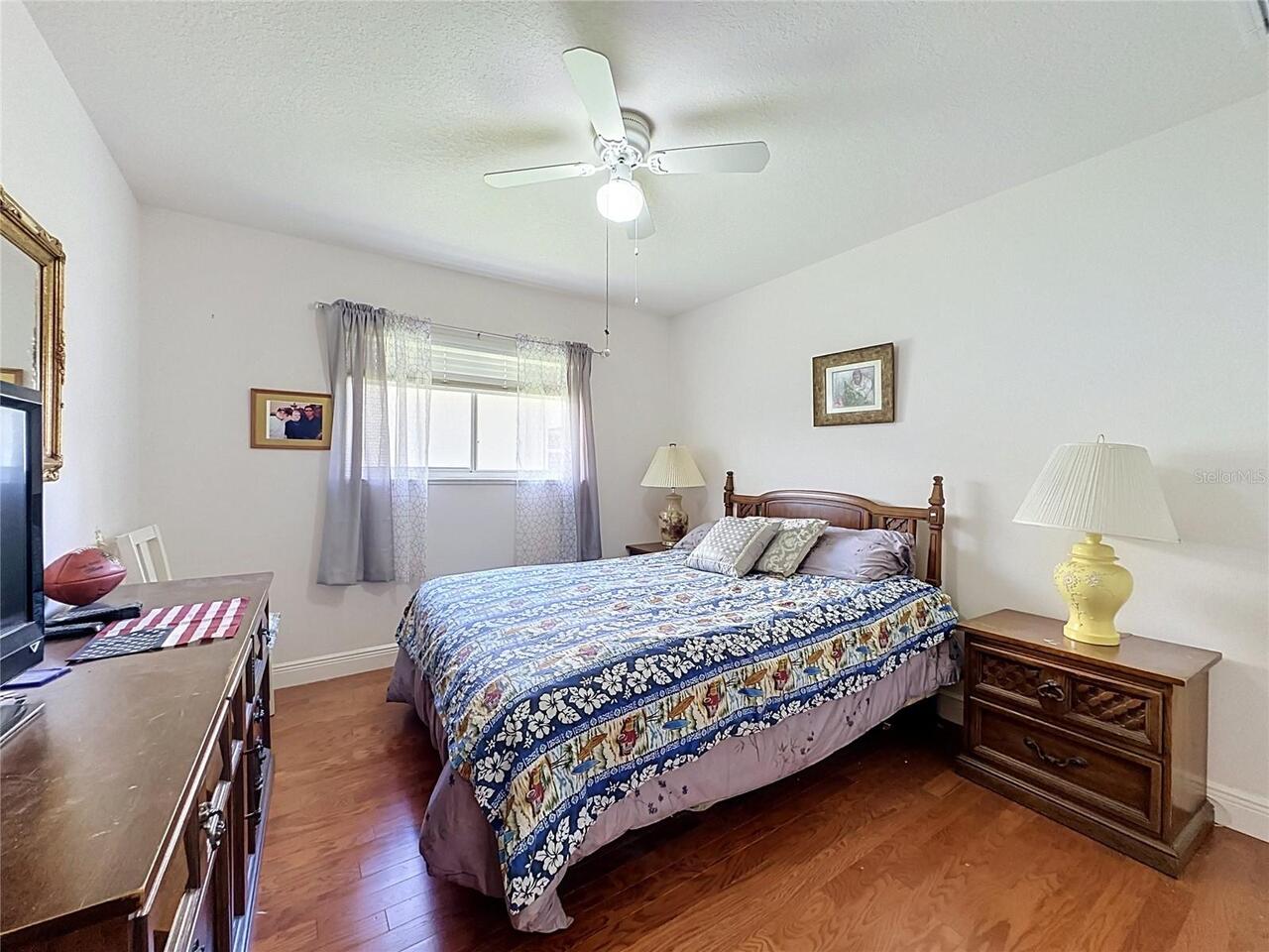 Listing Photo 28