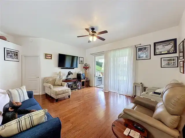 Listing Photo 20