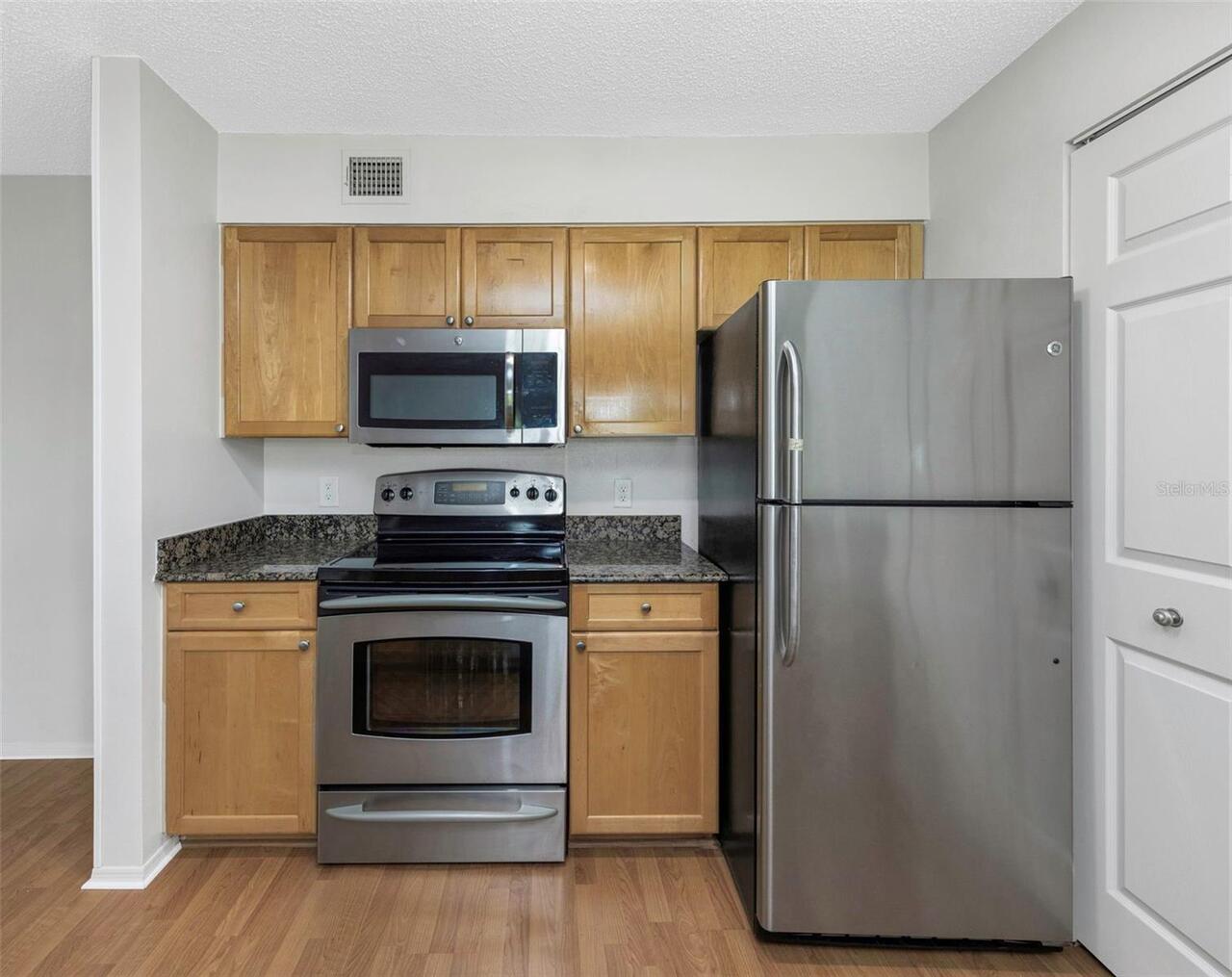 Listing Photo 15
