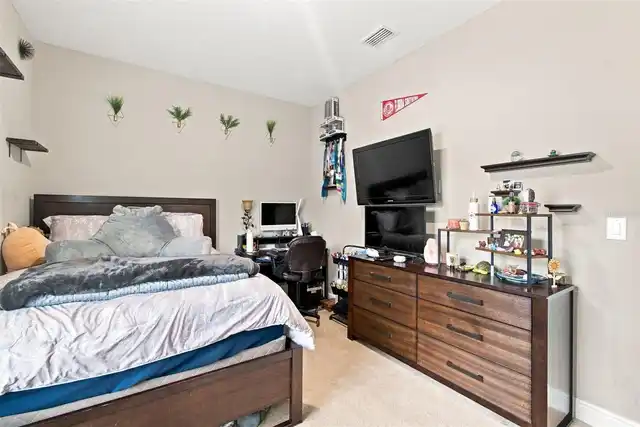 Listing Photo 35