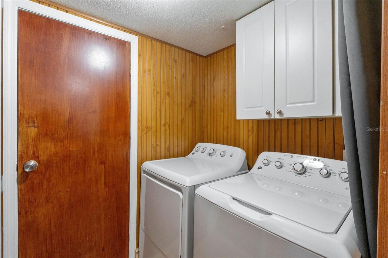 Listing Photo 12