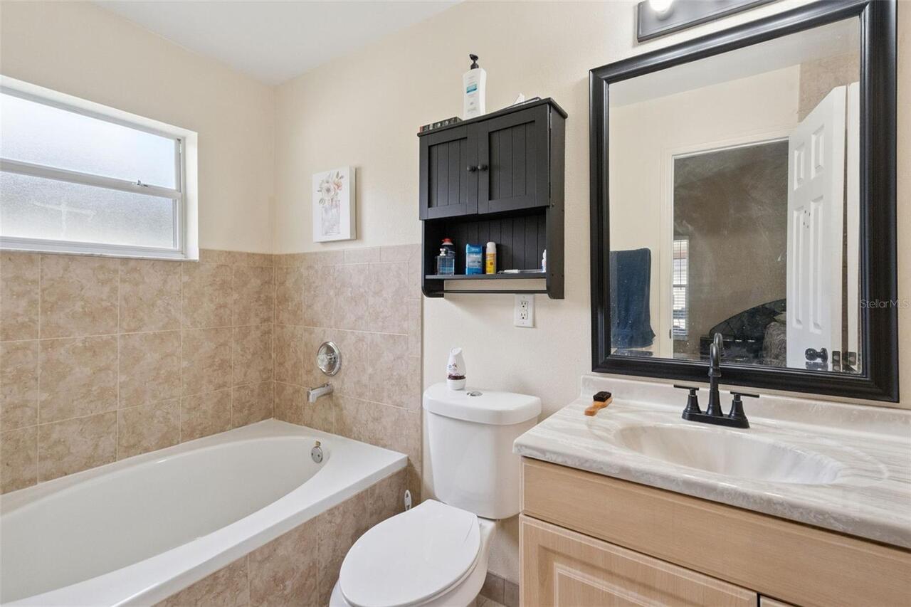 Listing Photo 14