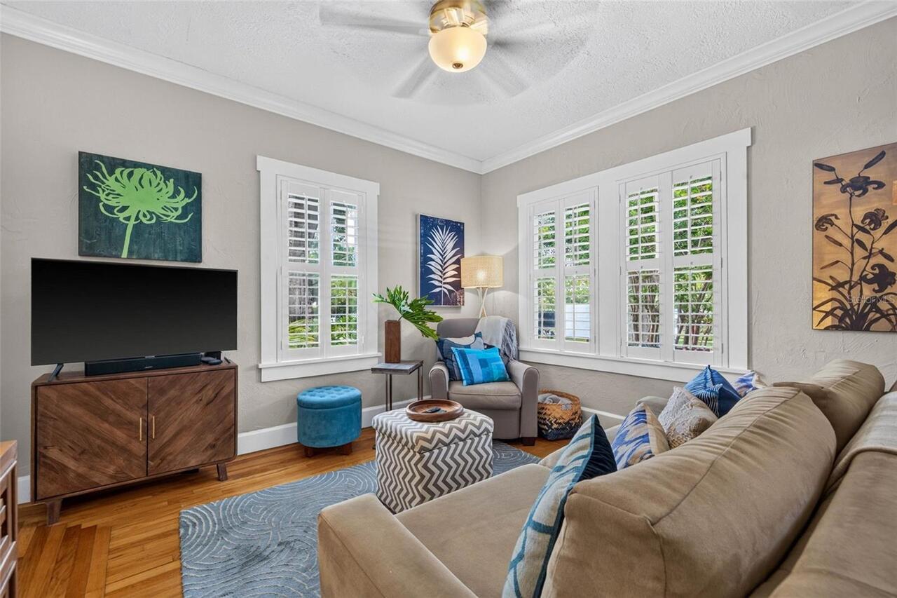 Listing Photo 8