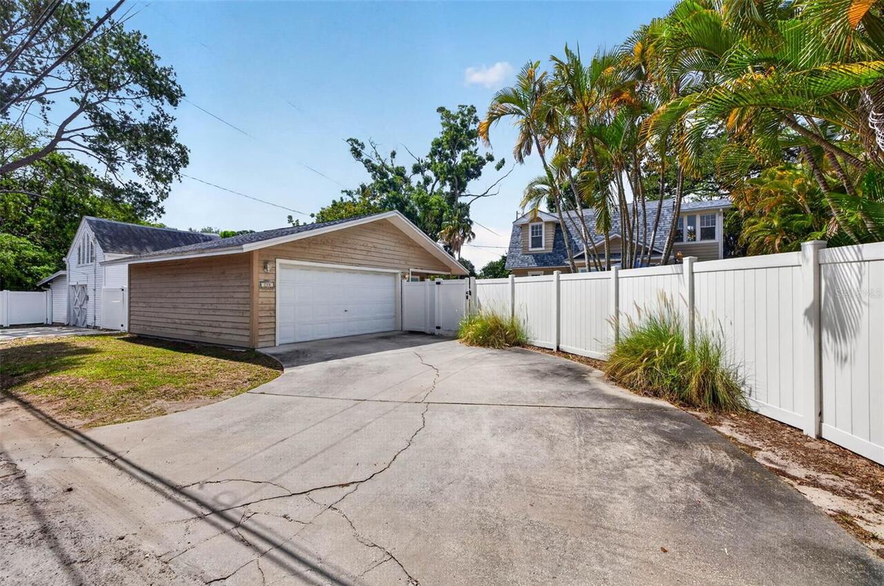 Listing Photo 38