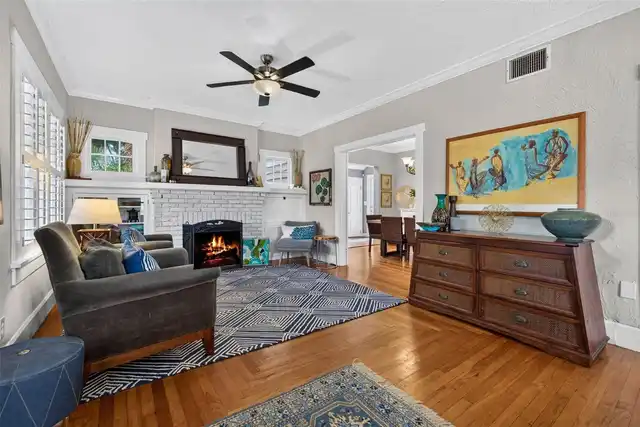 Listing Photo 5