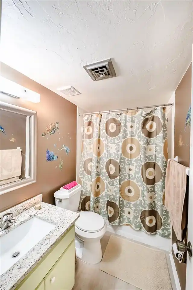 Listing Photo 20