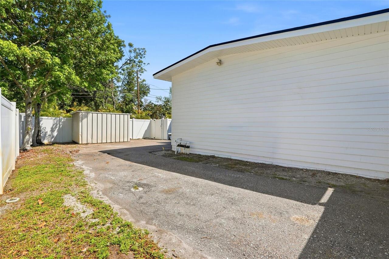 Listing Photo 43