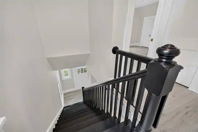 Listing Photo 24