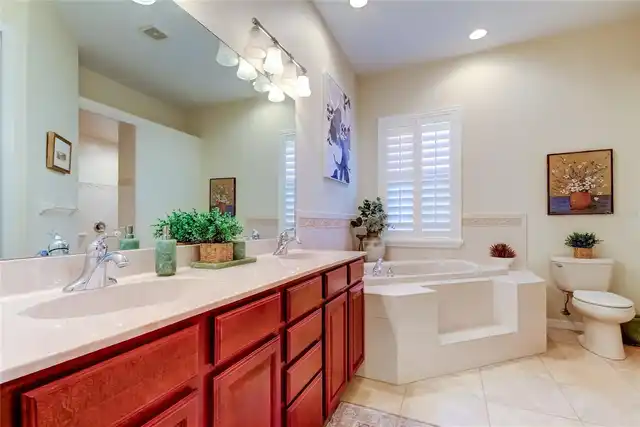 Listing Photo 52