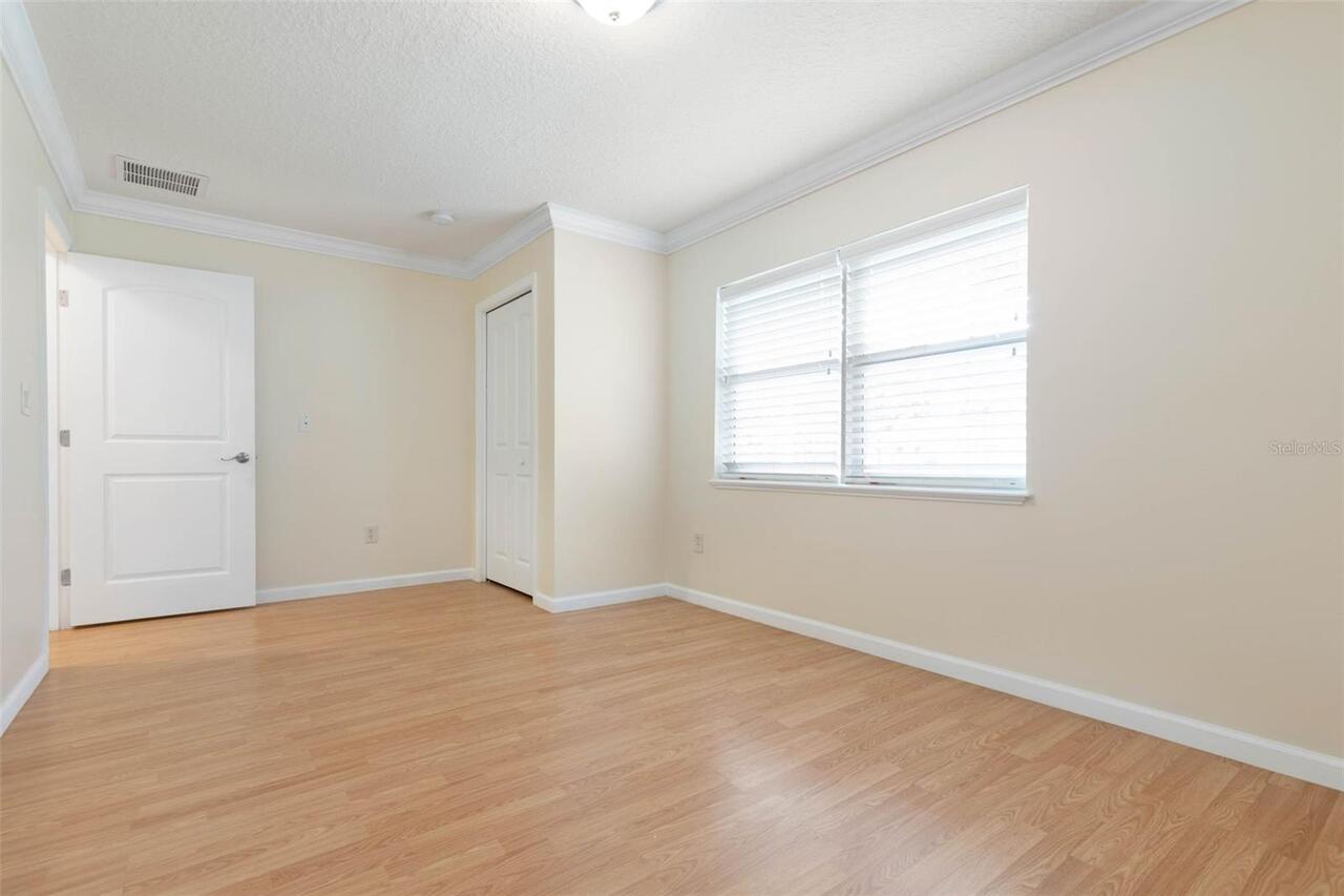 Listing Photo 34