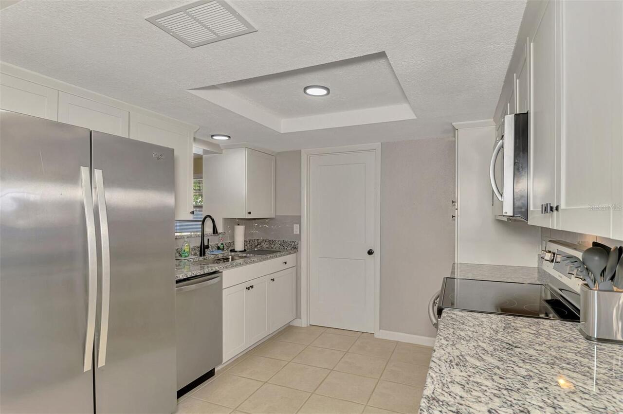 Listing Photo 15