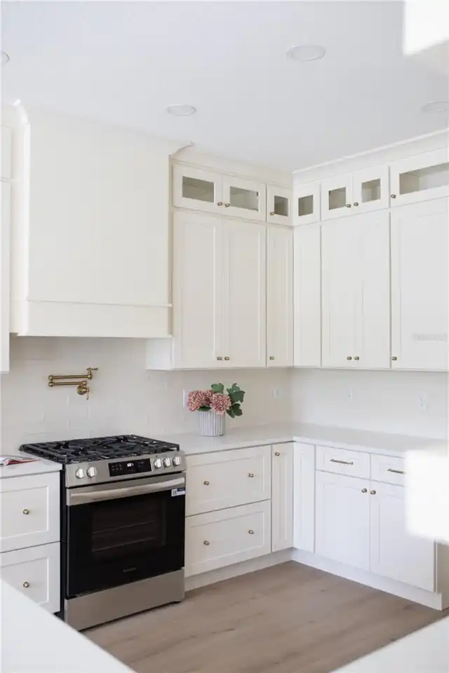 Listing Photo 7