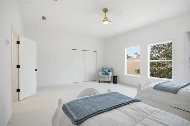 Listing Photo 32