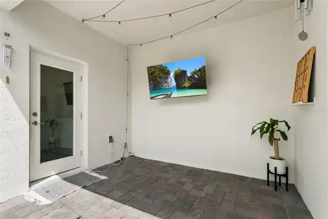 Listing Photo 24