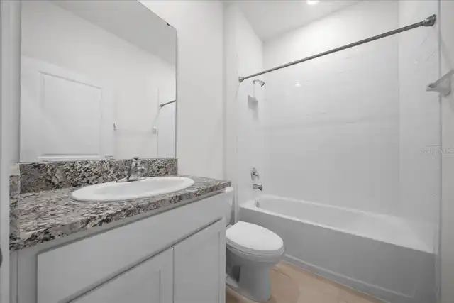 Listing Photo 33