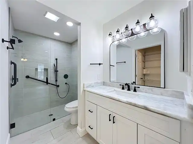 Listing Photo 33