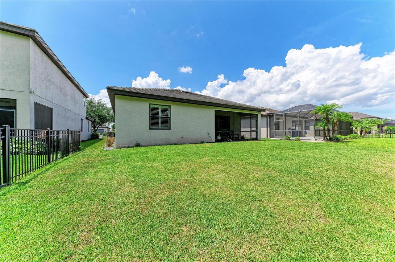Listing Photo 37