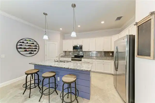 Listing Photo 15