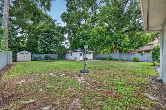 Listing Photo 15