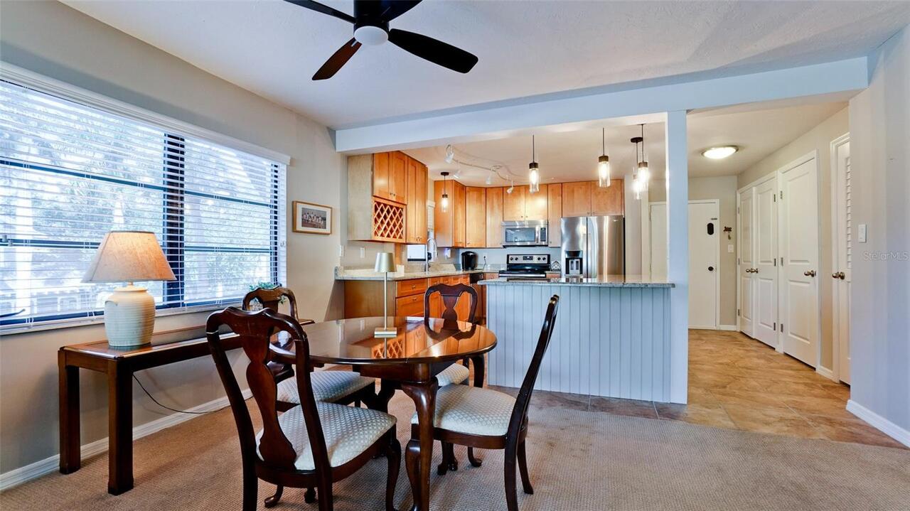 Listing Photo 8
