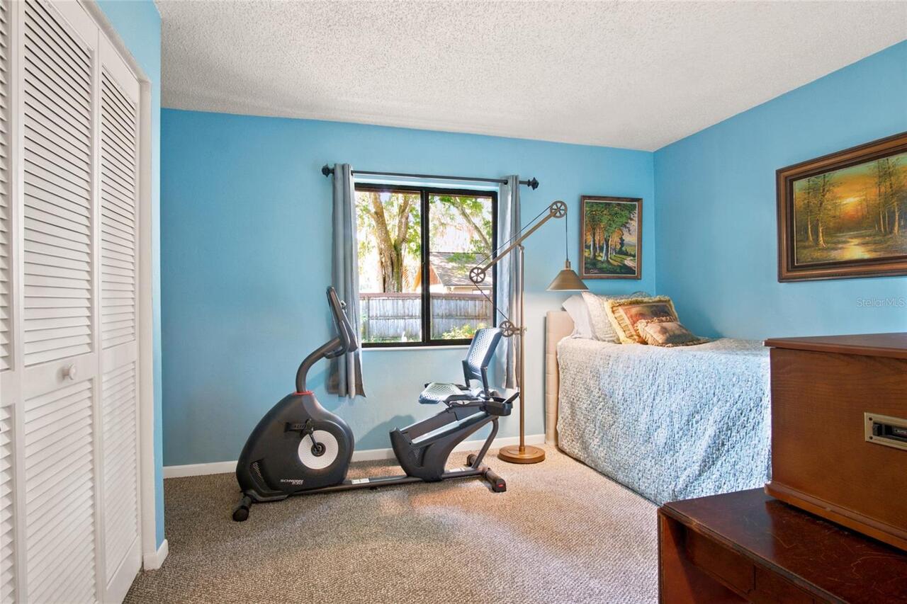 Listing Photo 15