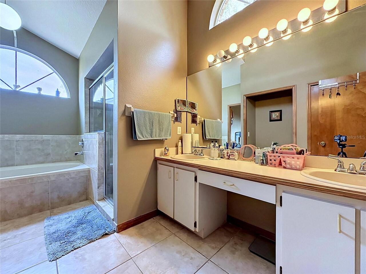 Listing Photo 38