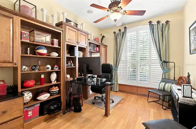 Listing Photo 21