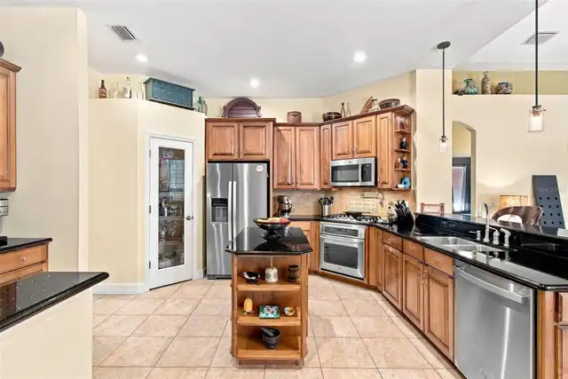 Listing Photo 27