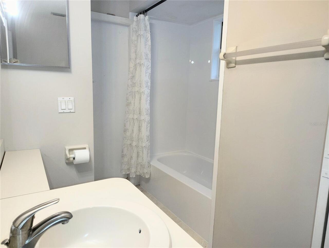 Listing Photo 33