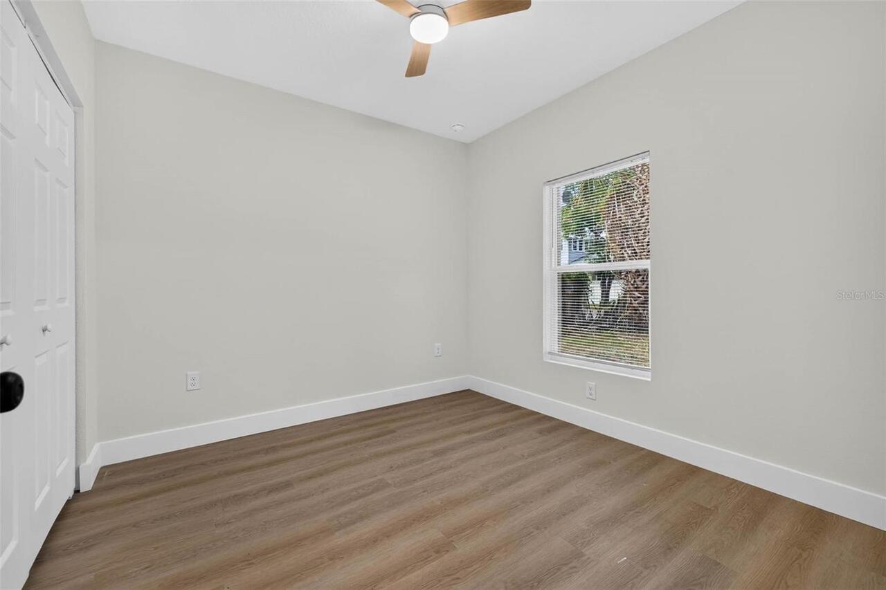 Listing Photo 13