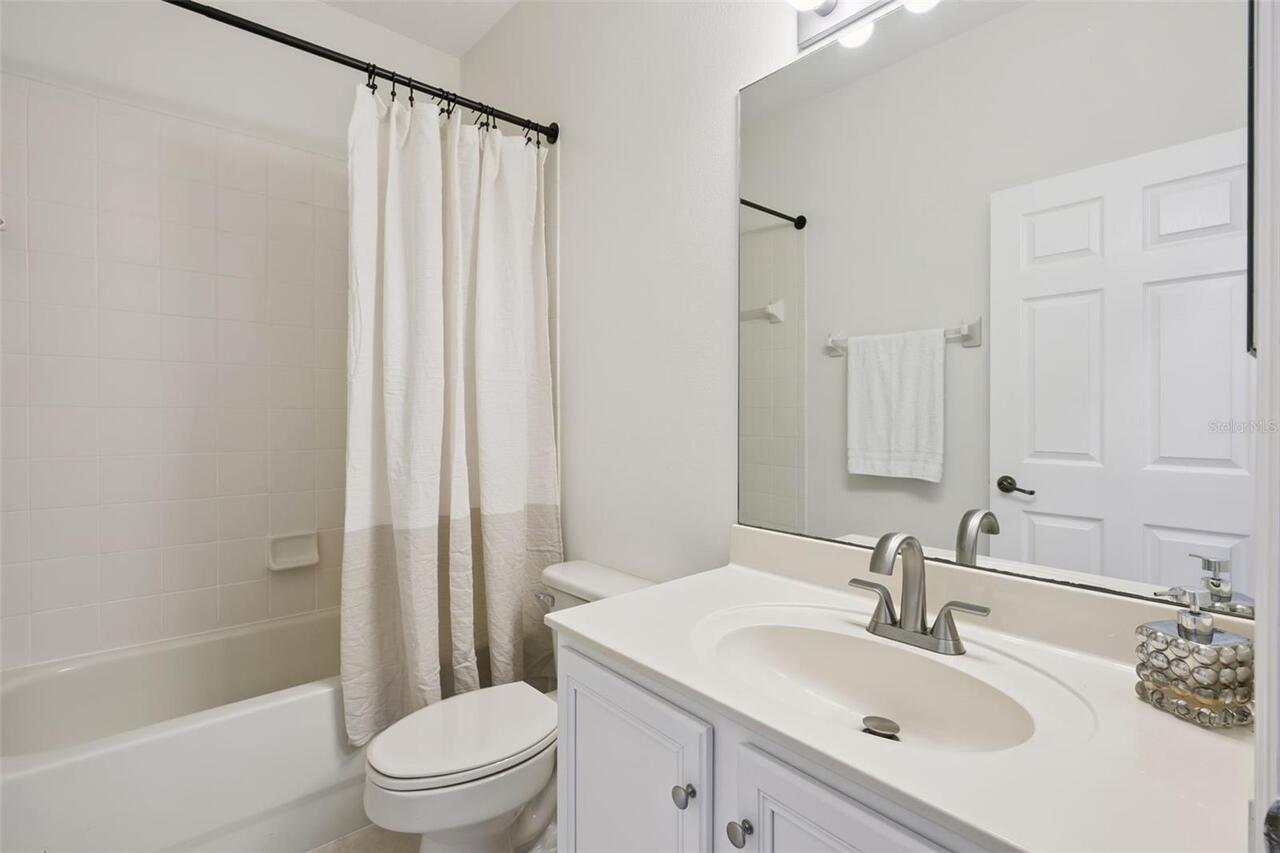 Listing Photo 16