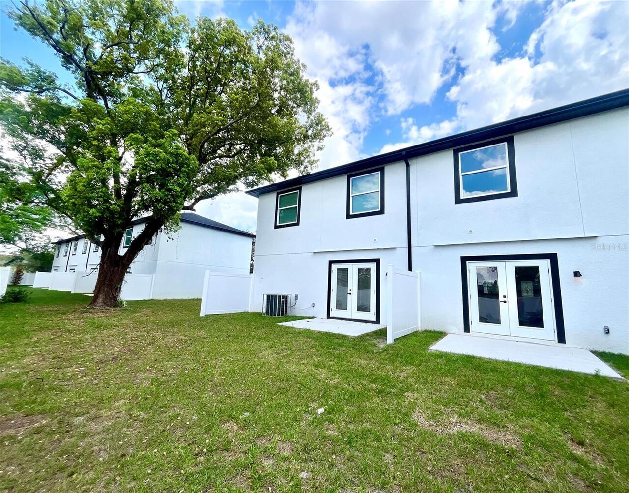Listing Photo 17