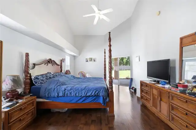 Listing Photo 22