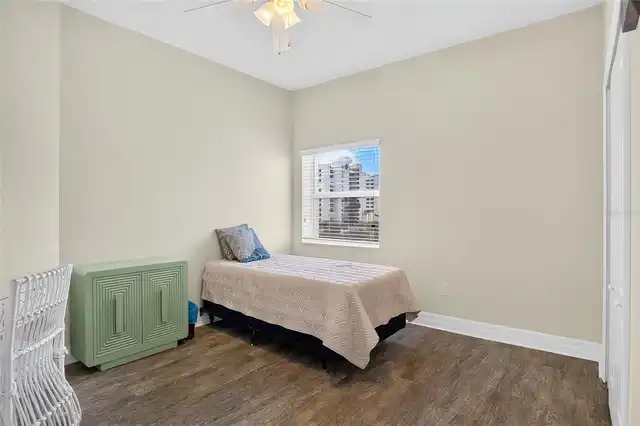 Listing Photo 32