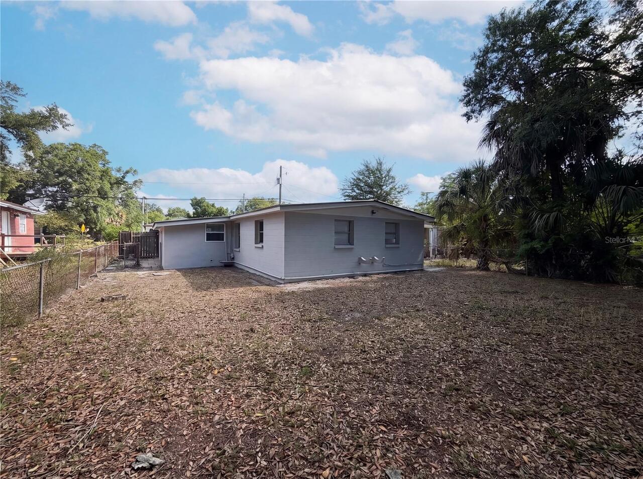 Listing Photo 5